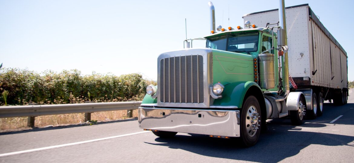 Iowa and Illinois truck driver laws